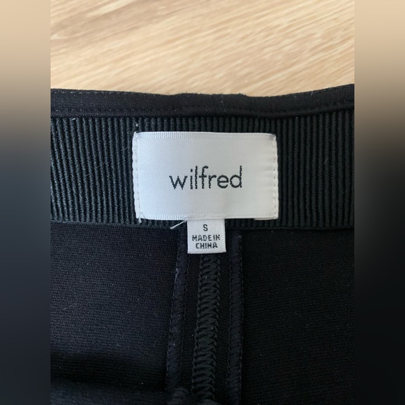 Aritzia - Lis tube/pencil skirt - Picture 2 of 2